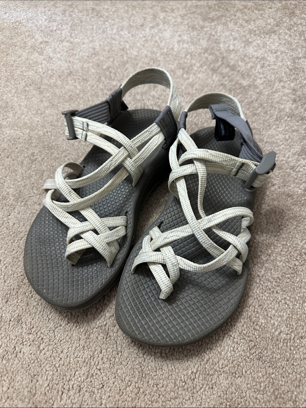 Chaco Women's Tan Cream Strappy Outdoor Sandals